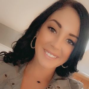 Meet your Posher, Nikki